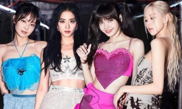 'BLACKPINK ra đi, YG còn lại gì?'