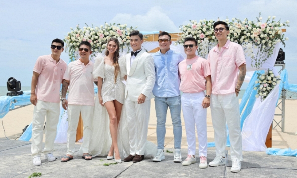 Thủ môn Bùi Tiến Dũng không dự ăn hỏi Quang Hải, dân tình thắc mắc liệu tình bạn rạn nứt?