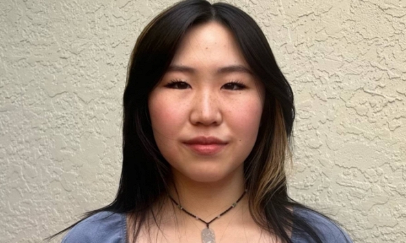 Nhờ 3 chú hamster, cô gái 17 tuổi kiếm được gần 10 tỷ/năm