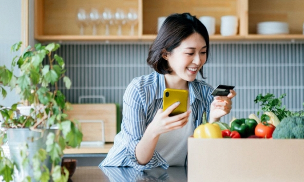 Dùng thẻ tín dụng vào việc này không khác gì “tự đào hố chôn mình”, nguy cơ mắc nợ rất cao!