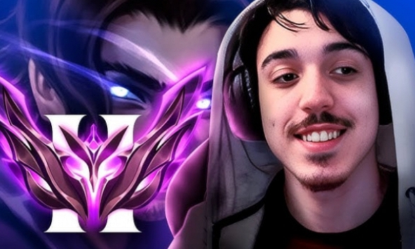 Nam streamer LMHT làm điều không tưởng tại rank Hàn nhưng khiến khán giả lo ngại tính mạng