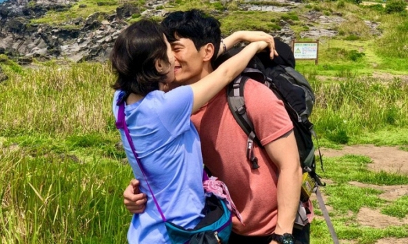 Vợ chồng diễn viên đau đớn, cãi nhau to sau khi mất con trai 2 tuần tuổi 