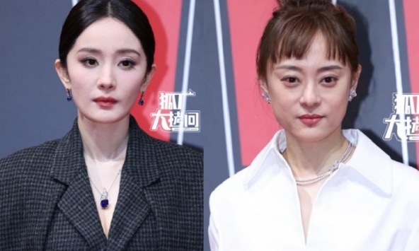 Bóc nhan sắc minh tinh Cbiz chưa qua PTS: Dương Mịch - Lưu Thi Thi da sần sùi khác hẳn, hốt hoảng khi xem đến 'bà hoàng rating'