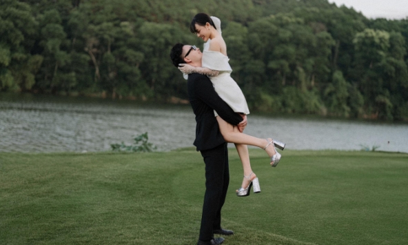 Làm dâu hào môn, nữ MC đi trăng mật 8 nước châu Âu, lời dạy của bố chồng mới bất ngờ