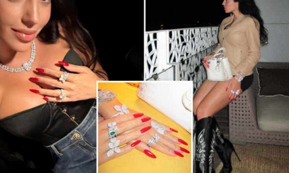 Bạn gái Ronaldo chơi lớn, đeo hẳn bộ trang sức 125 tỷ đi ăn tối tại Dubai 