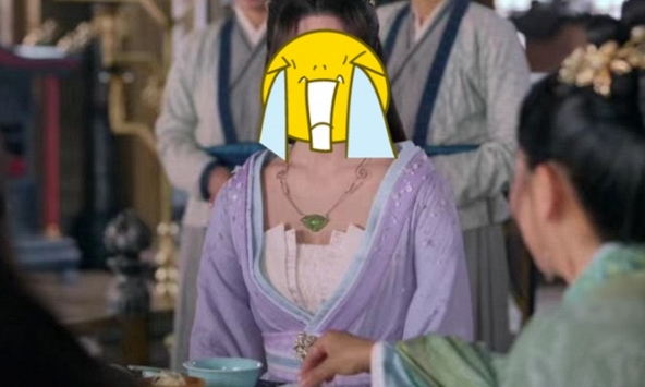 Sao nữ kêu gọi khán giả bỏ xem phim vì bản thân quá xấu, thức cả đêm xin lỗi từng bình luận chê bai