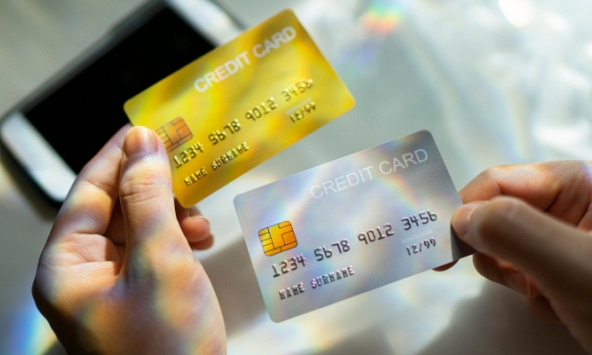 Không dùng thẻ tín dụng liệu có phải là quyết định đúng đắn ở thời điểm bây giờ?