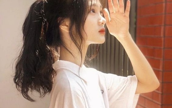 Khi được khen, người bình thường sẽ nói 'cảm ơn', người EQ 1000 điểm lại trả lời rất... độc lạ: Khác biệt nằm ở đây!