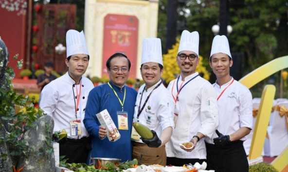 Lễ hội Tết Việt 2024 đón hơn 80,000 lượt khách tham quan, thưởng thức, mua sắm