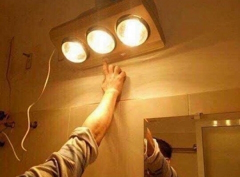 3 'lưu ý vàng' khi dùng đèn sưởi vào những ngày rét đậm: Đơn giản nhưng không phải gia đình nào cũng để ý