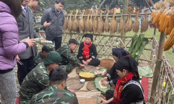 'Happy Tết 2024' khẩn trương hoàn tất không gian Lễ hội cho ngày mai khai cuộc