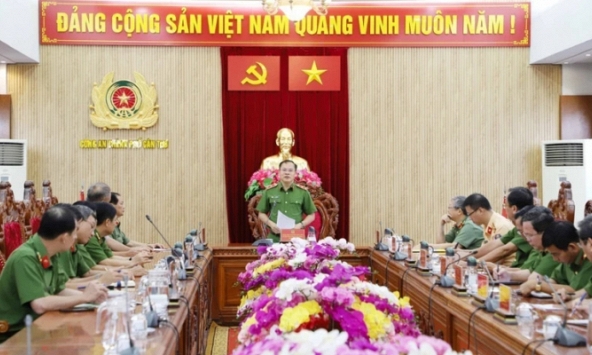 Xử lý nghiêm hành vi chạy quá tốc độ và vi phạm nồng độ cồn trong dịp Tết