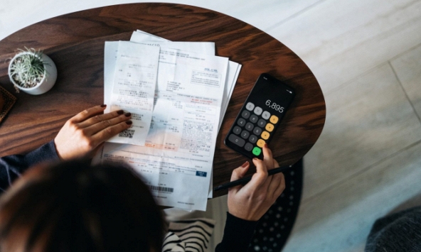 “Lãi suất thực” và “lãi suất danh nghĩa”: 2 khái niệm bạn cần phân biệt trước khi ký hợp đồng vay tiền