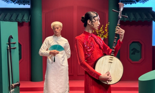 Hoá em xinh, bắt ảnh lung linh ngày Tết với iPhone 15 Pro: Có ảnh đẹp chưa bao giờ dễ đến thế!