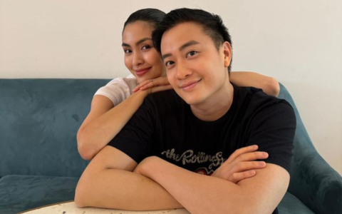 Tăng Thanh Hà và Lương Mạnh Hải hội ngộ, visual 'lão hóa ngược' của cặp đôi Bỗng Dưng Muốn Khóc gây sốt