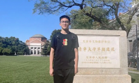 Cậu bé 15 tuổi được 'trải thảm' đến Thanh Hoa vì học quá giỏi, tất cả nhờ vào 'bí quyết' nhàn tênh của mẹ