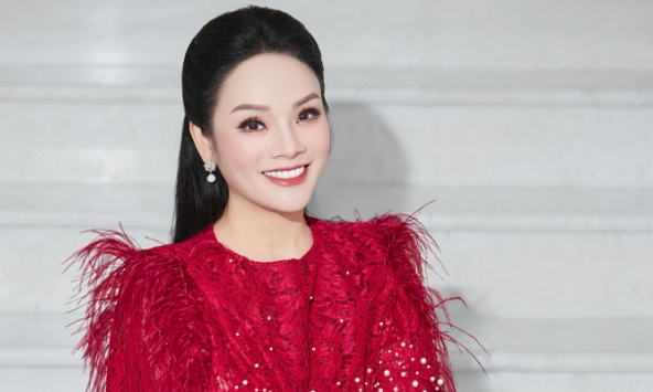 NSƯT Tân Nhàn ra album đánh dấu sự “hồi sinh” sau 2 năm mất giọng hát   