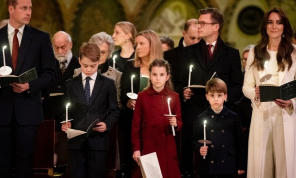 Tiết lộ cử chỉ ấm áp đáng khen ngợi của 3 con nhà William và Kate khi mẹ nằm viện trở về, có phải nhờ cách giáo dục từ nhỏ?