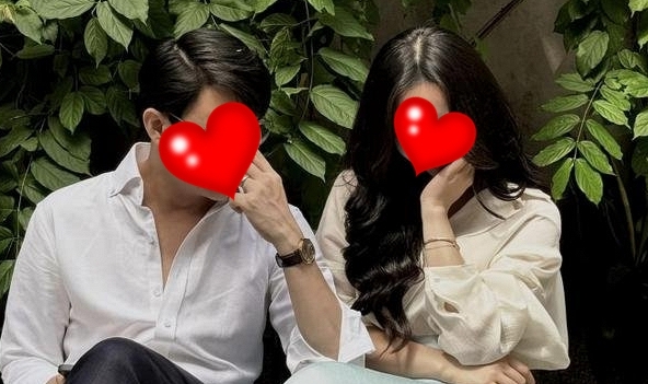 Cặp sao Việt dẫn nhau về gặp gia đình ngay trước Tết, tới mức này không “phim giả tình thật” mới lạ