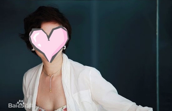 Mỹ nhân tuổi Thìn trẻ đẹp khó tin ở tuổi 60, sự nghiệp tụt dốc vì bất chấp làm kẻ thứ 3 mà khiến vợ cả suýt chết