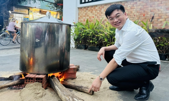 Shark Hùng Anh: Tết 'nhẹ' là trả đủ lương thưởng cho tất cả mọi người, 29 - 30 Tết không ai tới đòi nợ