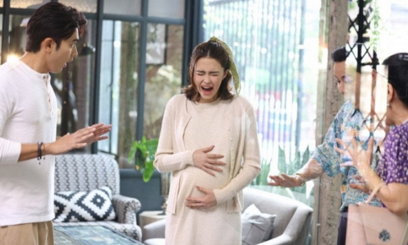 Cuộc gọi lúc nửa đêm của em gái khiến cả nhà tôi hốt hoảng, bố tôi thông báo từ mặt con rể