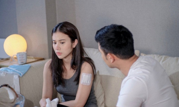 Món quà chồng tặng khiến cả nhà ngượng ngùng còn tôi xấu hổ nhục nhã vô cùng