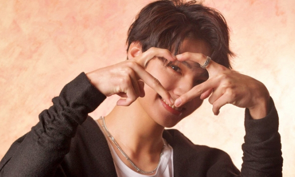 Cựu thực tập sinh YG liên tục chỉ trích ngành giải trí Hàn Quốc: Tố ekip Produce đối xử tệ, lên tiếng về cách đào tạo vô nhân đạo!