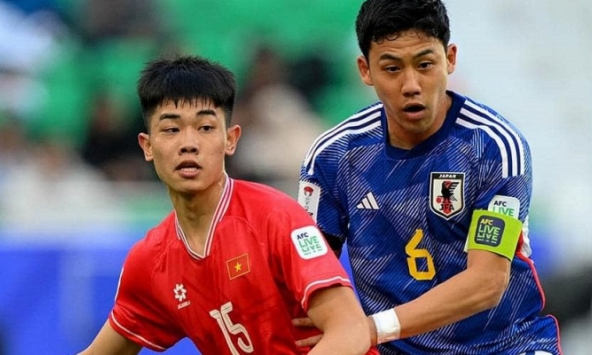  Tiền đạo đội tuyển Việt Nam bị kỷ luật vì vi phạm nội bộ và chuyện cầu thủ trẻ mắc “bệnh ngôi sao”