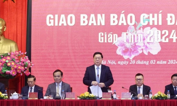 Trưởng ban Tuyên giáo TƯ: Quyết tâm cao để xây dựng nền báo chí chuyên nghiệp - nhân văn - hiện đại