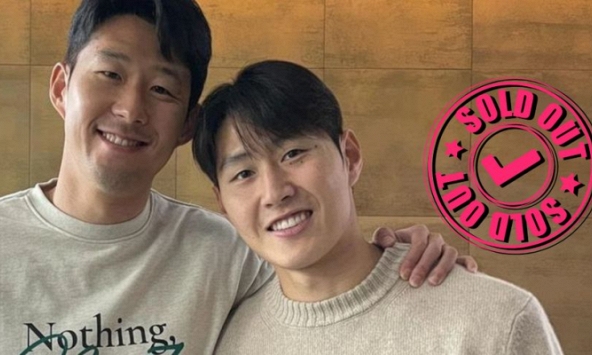 Cái ôm hòa giải giữa Son Heung-min và Lee Kang-in tạo ra cơn sốt khó tin: Vô số người thả tim, chiếc áo tiền triệu cháy hàng