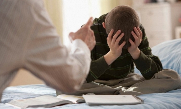 Cho mỗi đứa con 1,3 tỷ VNĐ học đại học, kết cục sau 4 năm khiến người cha bị con trai tố đối xử 'bất công bằng'