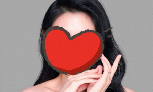 Bị chỉ trích vì vừa ly hôn 3 tháng đã lấy chồng mới, nhưng chỉ 1 hành động nhỏ đã giúp sao nữ này 'cứu' hình tượng mẹ khéo