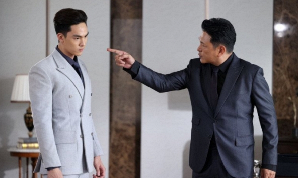 Đến nhà tôi ra mắt bố mẹ, bạn trai chỉ nói vài câu mà bố tôi sa sầm mặt, ép tôi chia tay