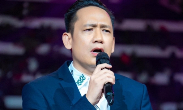 Quan điểm đang gây bàn tán của ca sĩ Duy Mạnh về người đẹp trong showbiz: 'Yêu đại gia chán chê, lúc bị bỏ thì quay ra trách móc'