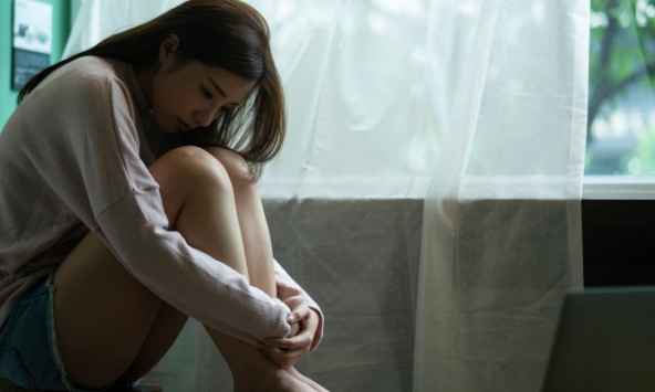 Sau chuyến đến thăm nhà người yêu cũ, tôi sống trong dằn vặt và nước mắt