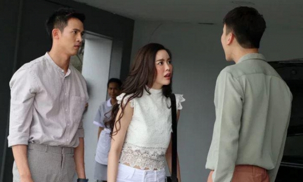 Vì muốn chứng tỏ quyền của con trưởng, anh trai chồng ép chúng tôi hiến đất làm nhà từ đường