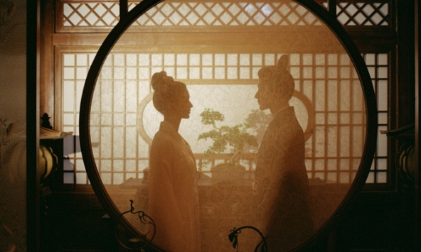 Cặp đôi Hoa ngữ đẹp như tranh vẽ trong bộ ảnh của nhiếp ảnh gia nhí 9 tuổi gây sốt MXH