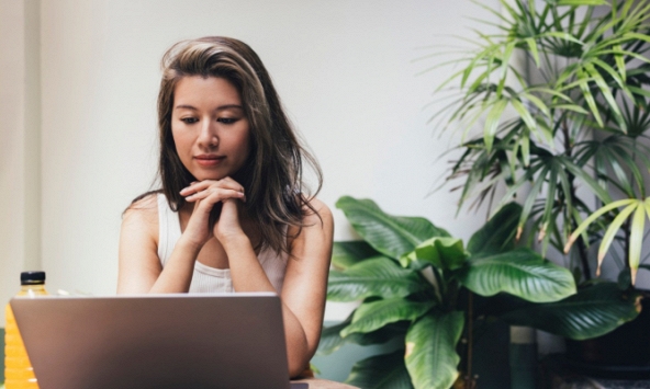 Có 50 triệu tiền nhàn rỗi, GenZ nên phân bổ đầu tư thế nào để tối đa hóa lợi nhuận?