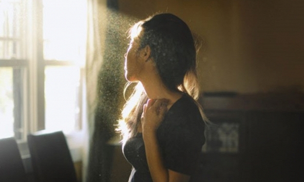 Câu trả lời xuất sắc của cô giáo hút like MXH cho câu hỏi 'Khi đã có người yêu hoặc chồng nhưng gặp người tốt hơn thì phải làm sao?”.