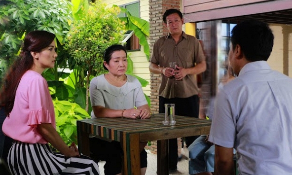 Sắp tổ chức đám cưới, mẹ khuyên một câu mà tôi hoang mang, còn chồng sắp cưới giận dữ