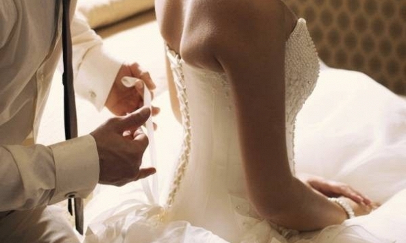 Cô dâu muốn ly hôn ngay lập tức vì yêu cầu khó tin của chú rể trong đêm tân hôn