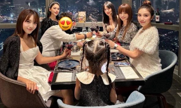 Hội bạn thân 'phú bà' nổi tiếng hẹn hò sang chảnh: Visual sau sinh của Linh Rin, Hạnh Sino chiếm spotlight, Huyền Baby gây chú ý vì 1 điểm lạ