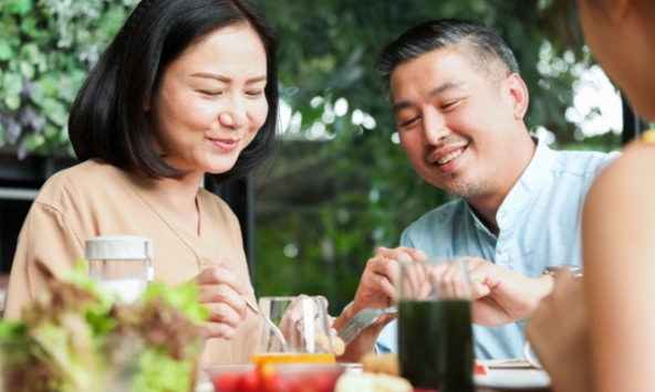 Hơn 20 năm bố mẹ tôi chưa từng cãi nhau vì sức chịu đựng phi thường của bố