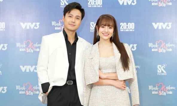 Thanh Sơn hoá thân thành 'mama boy', nên duyên cùng Việt Hoa trong 'Mình yêu nhau, bình yên thôi' 