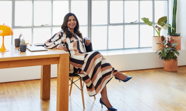 Bà mẹ 50 tuổi xây dựng công ty khởi nghiệp trị giá 32 nghìn tỷ VNĐ lấy cảm hứng từ những chiếc xe buýt trường học 'không đáng tin cậy'