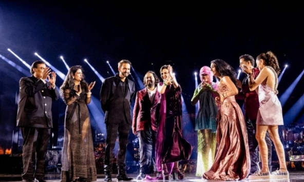 Từ bữa tiệc xa hoa 3.000 tỷ VNĐ của con trai tỷ phú giàu nhất châu Á nhìn sang cảnh trái ngược nghẹn lòng, không xa mà lệch đến thế!