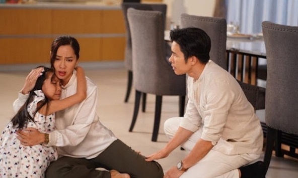 Câu hỏi của con gái khiến tôi vội vã từ chối lời cầu hôn của bạn trai