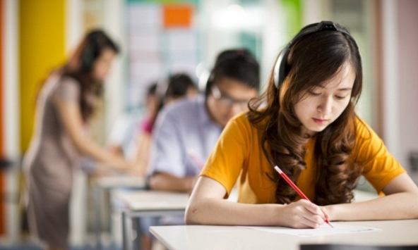 Ngoài IELTS và TOEFL, thêm 5 chứng chỉ được tính 10 điểm tiếng Anh thi tốt nghiệp THPT: Chúng là gì và khác biệt ra sao?