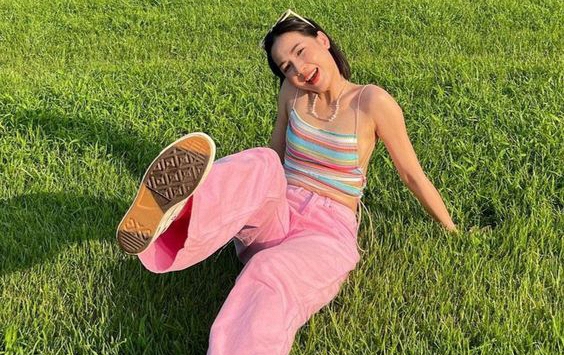 Phụ nữ già nhanh hay chậm nhìn nửa dưới cơ thể là biết, nếu không có 4 thứ bạn còn lâu mới già